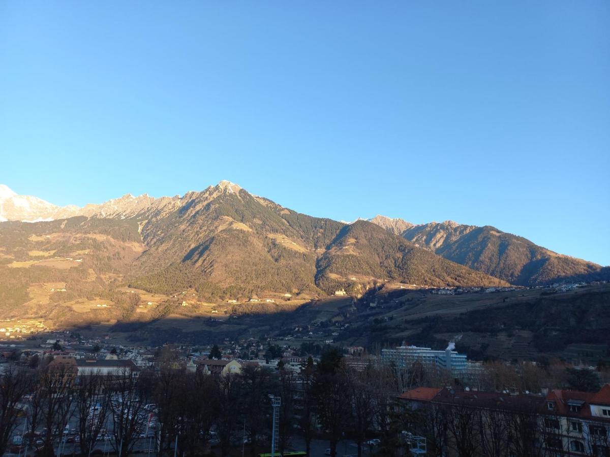 Studio-Appartment - Hotel Lux Merano Exteriör bild